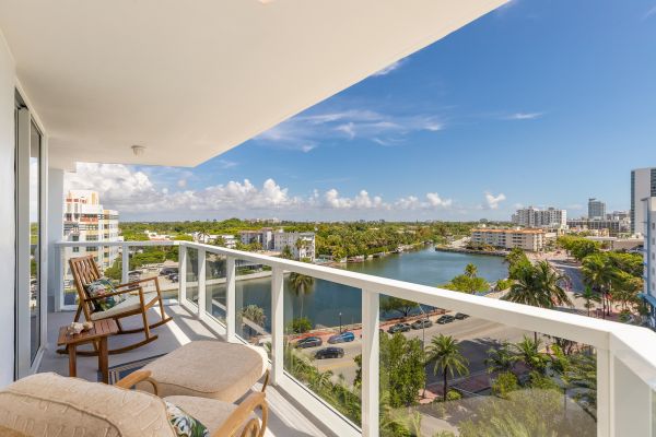 Cost of Balcony Construction in Renton