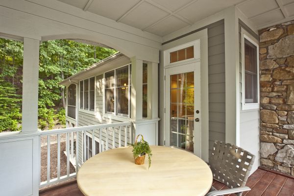 Cost of Covered Porch Installation in Renton