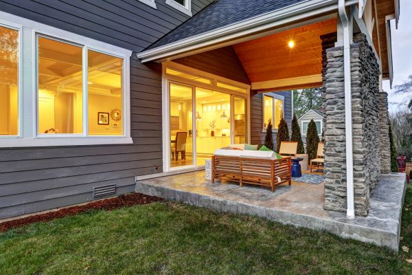 Cost of Back Porch Construction in Renton