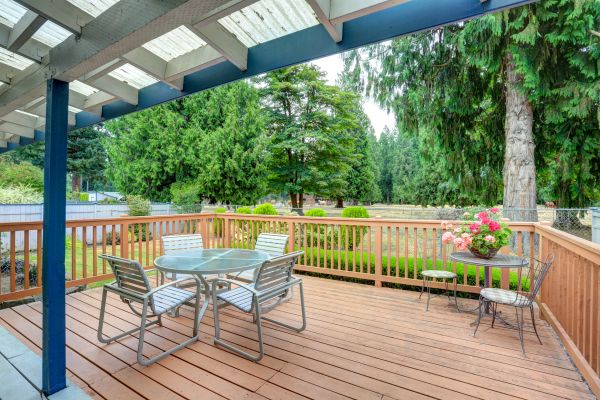 Cost of Deck Carpentry Service in Renton
